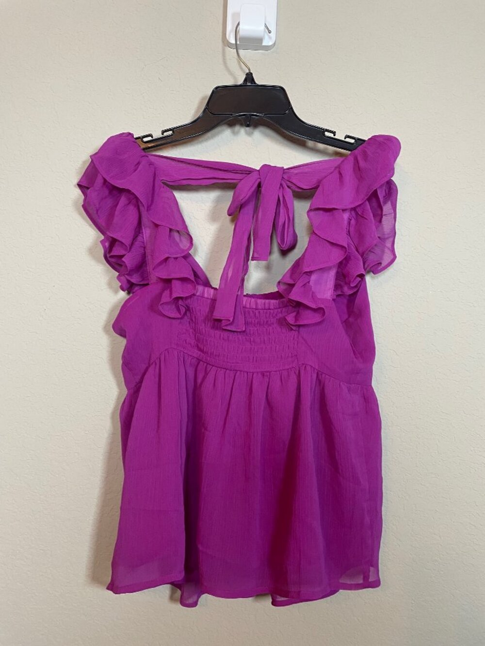 NWT Banana Republic Magenta Purple Ruffled Sleeveless Top sz XS